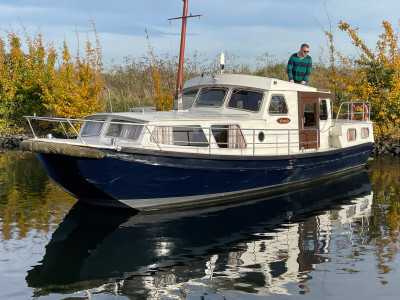 Van Leeuwenschouw 900