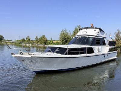 Moonraker 350 Flybridge 