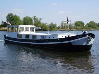 barge clippeuse 2090